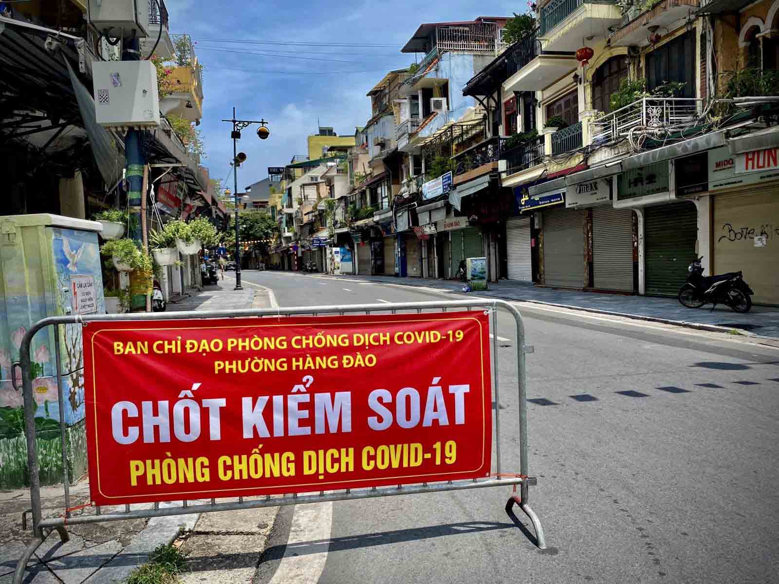 Hà Nội sẽ giãn cách xã hội đến ngày 6/9/2021